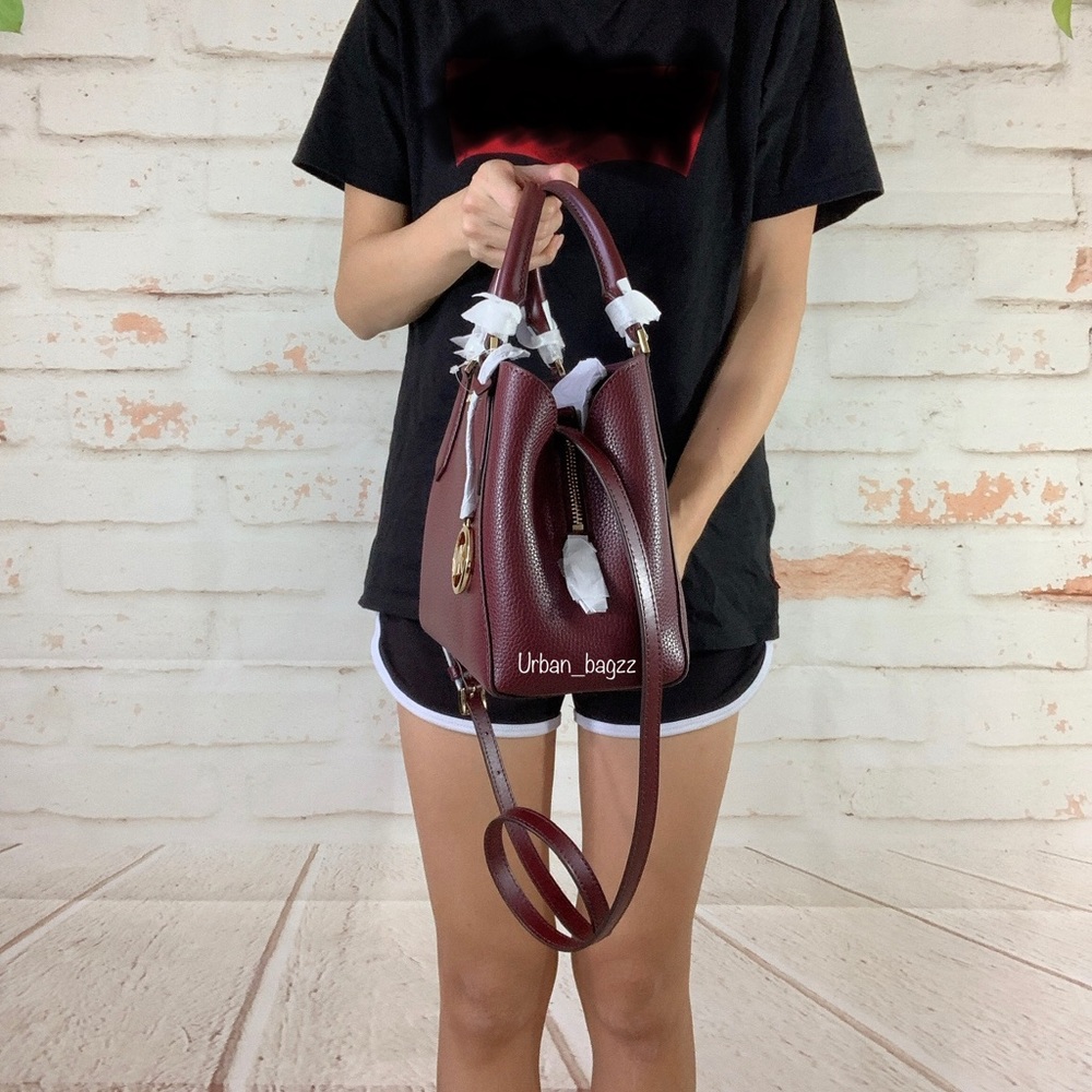 Michael Kors Kimberly Small Satchel - Picture 2 of 8